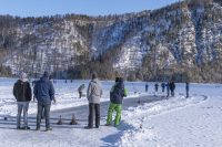Almsee mit Wintersport